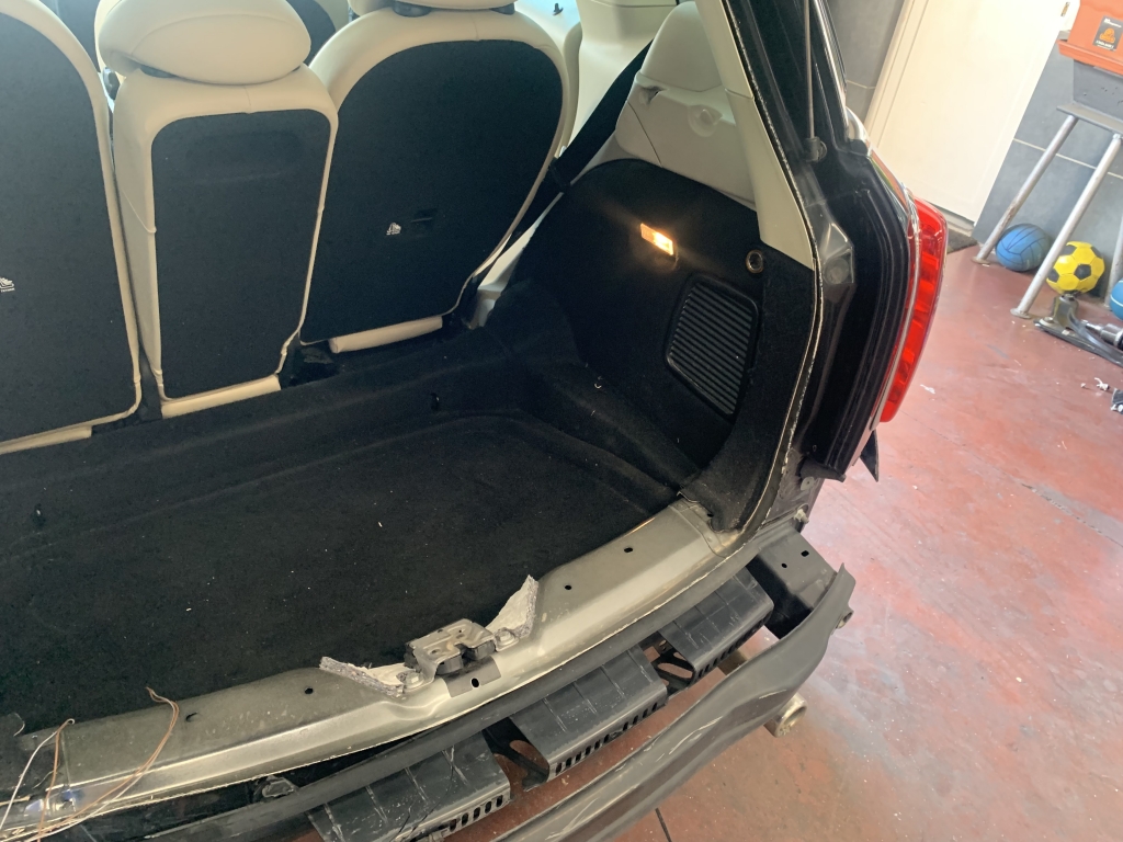 MINI COUNTRYMAN 1.6 D 90CV