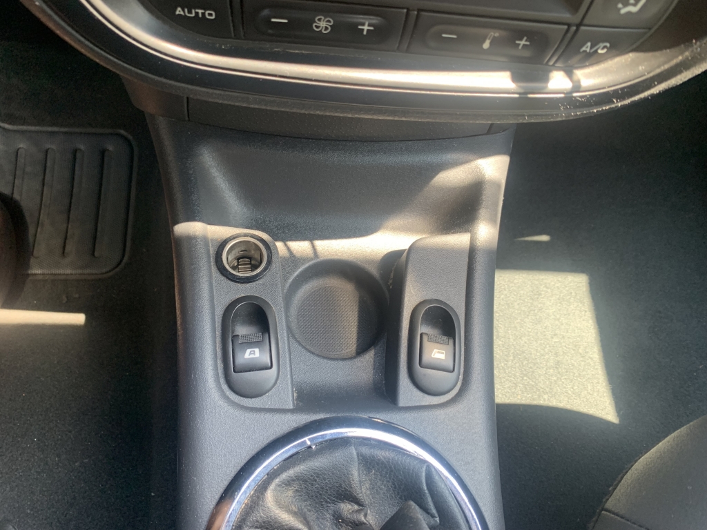 CITROEN C-3 PLURIEL 1.4 HDI 68CV CABRIO