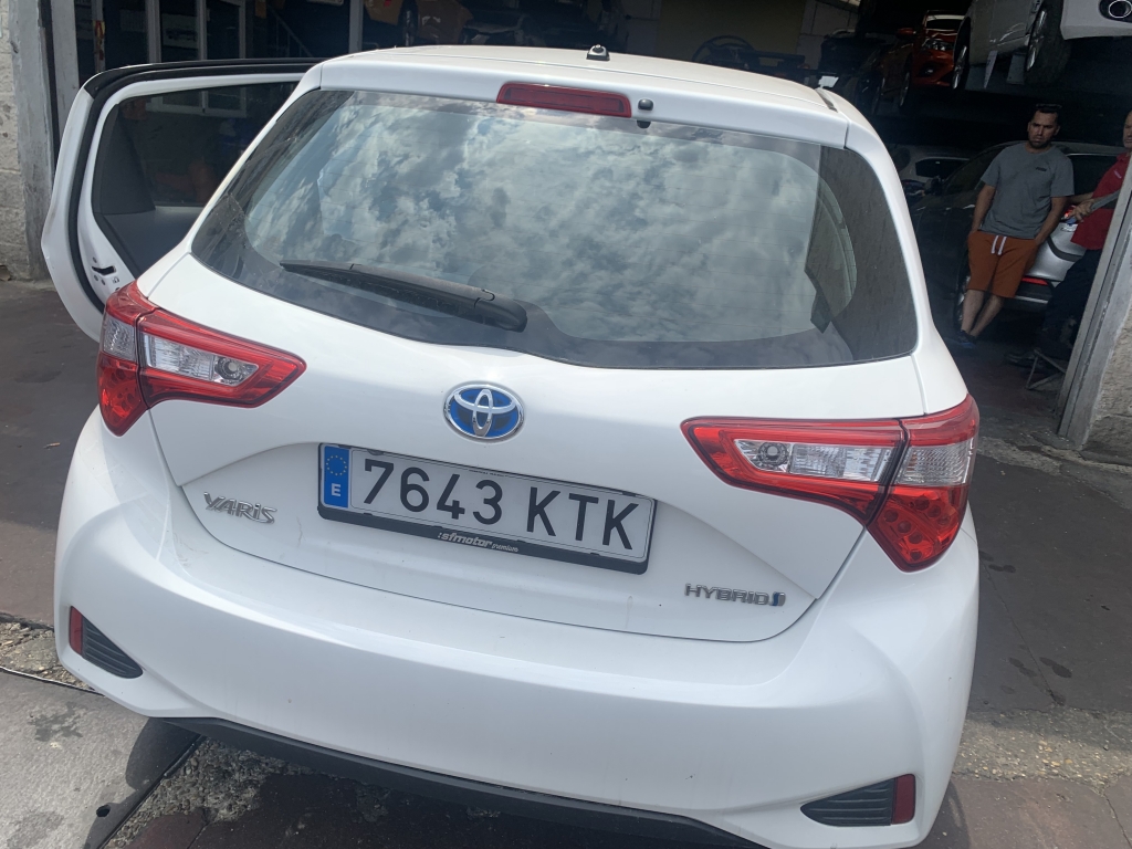 TOYOTA YARIS HIBRIDO 1.5 INY 75CV