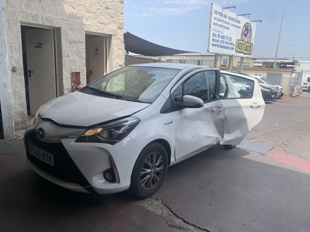 TOYOTA YARIS HIBRIDO 1.5 INY 75CV
