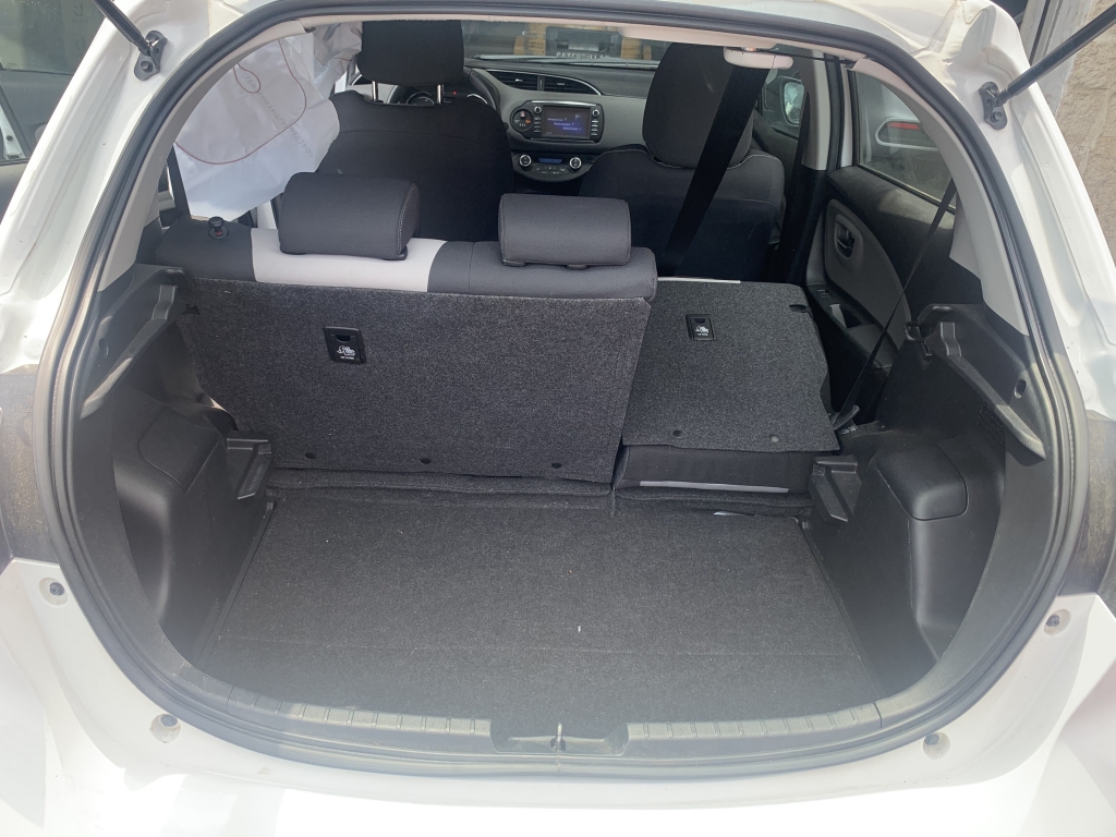 TOYOTA YARIS HIBRIDO 1.5 INY 75CV