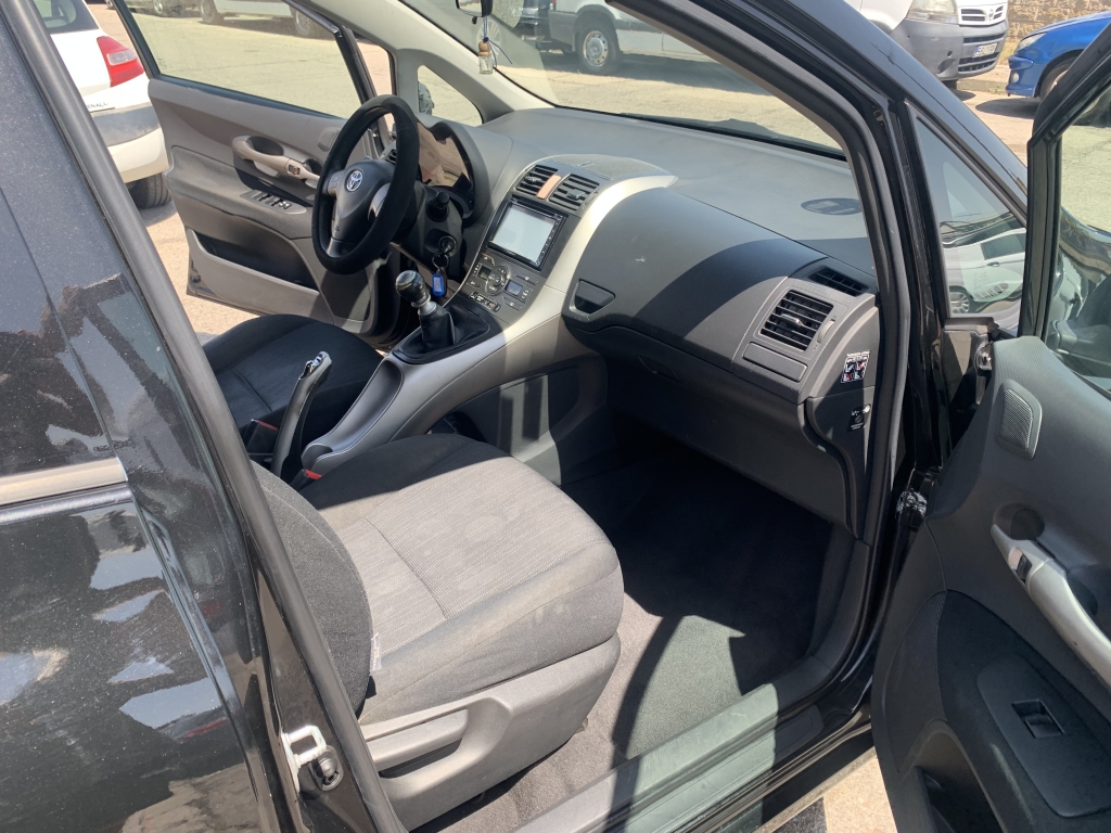 TOYOTA AURIS 2.0 D4D 126CV