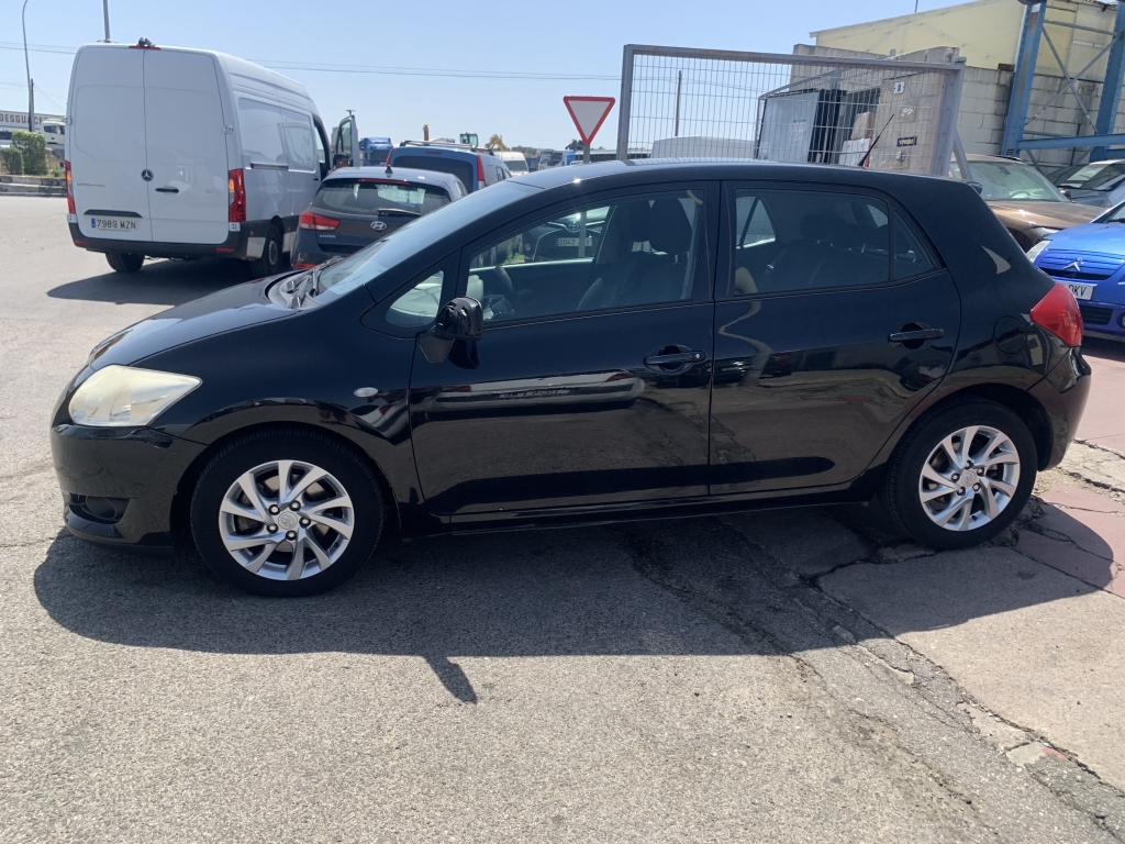 TOYOTA AURIS 2.0 D4D 126CV