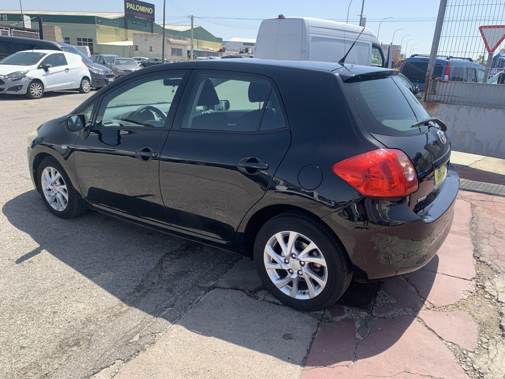 TOYOTA AURIS 2.0 D4D 126CV