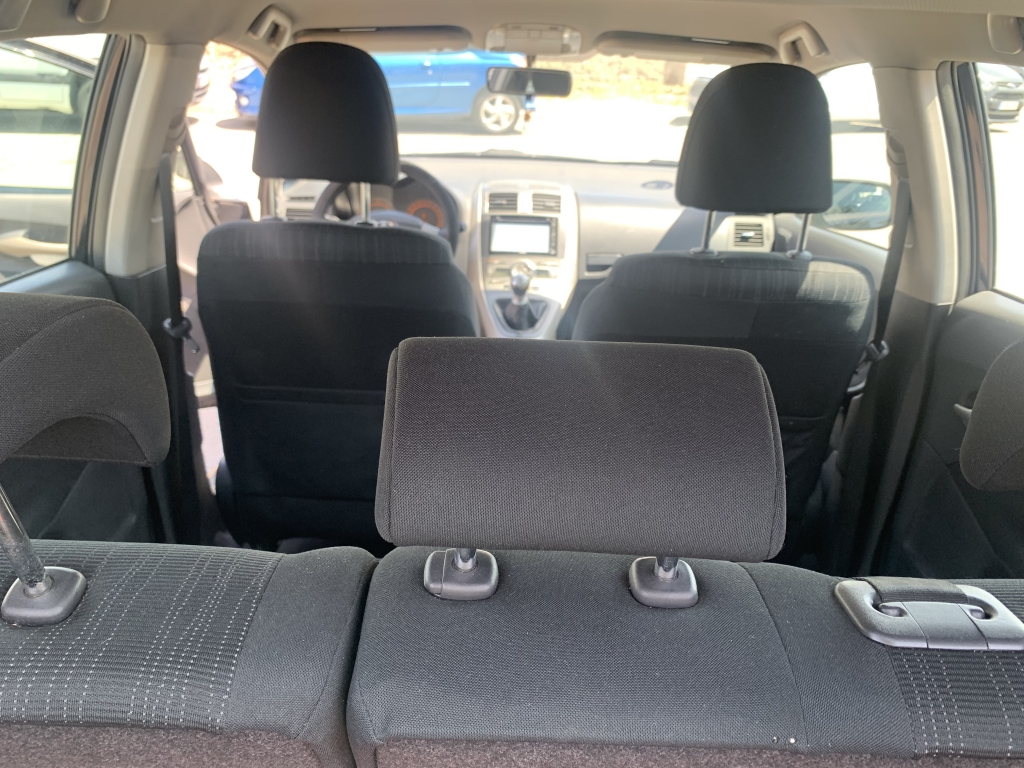 TOYOTA AURIS 2.0 D4D 126CV