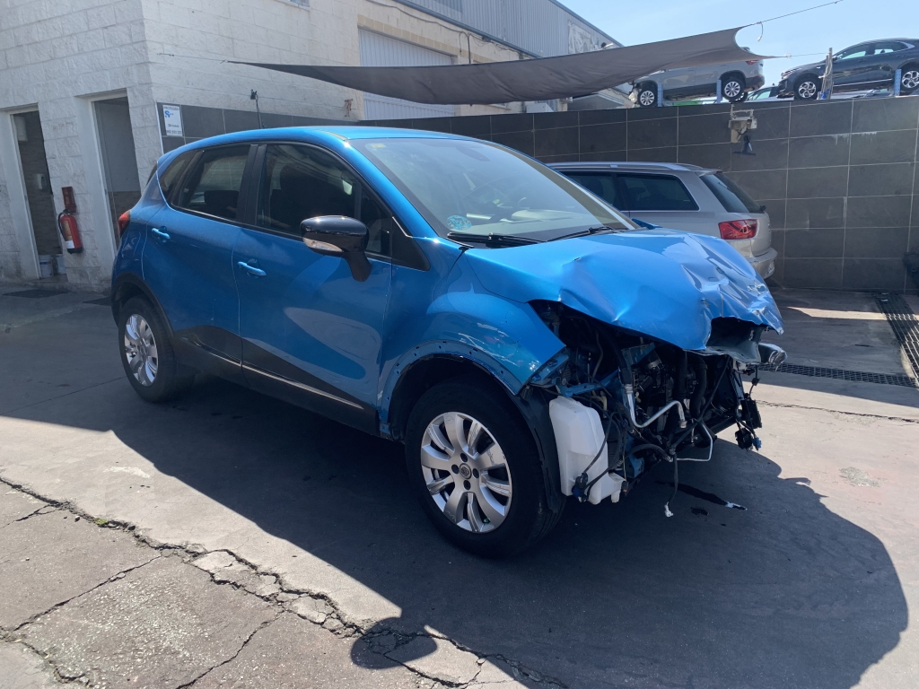 RENAULY CAPTUR 1.5 DCI 90CV AUT RENAULY CAPTUR 1.5 DCI 90CV AUT
