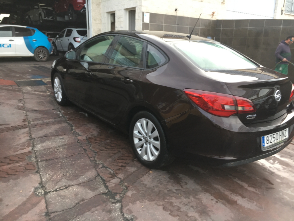 OPEL ASTRA 1.7 CDTI 110CV