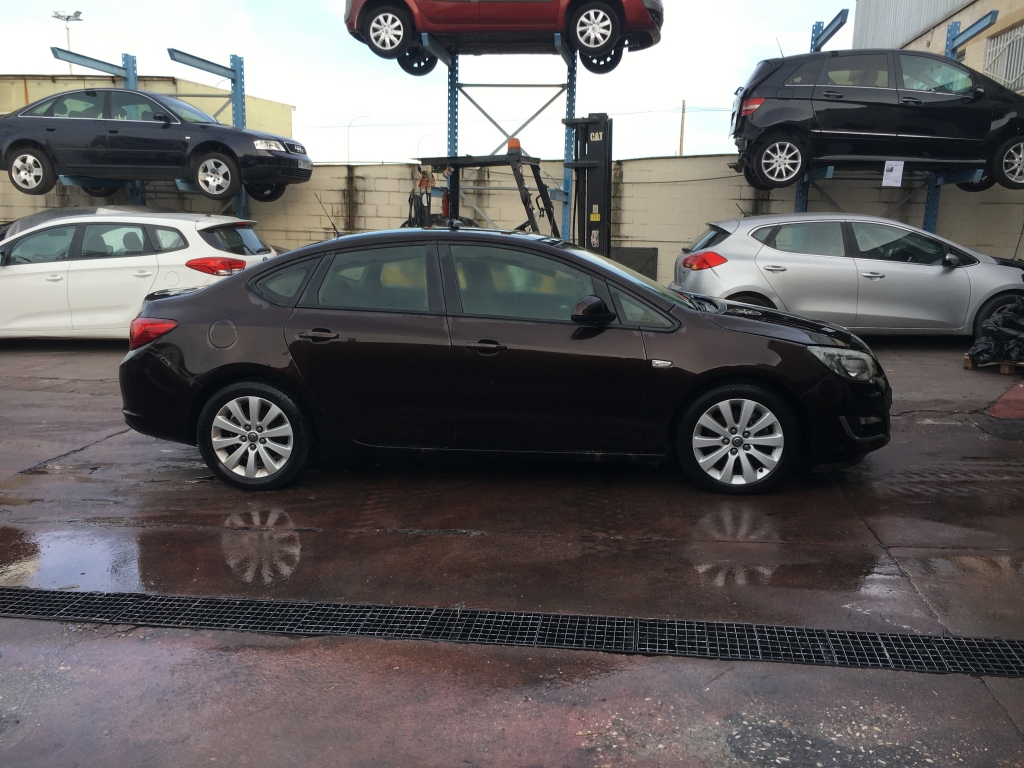 OPEL ASTRA 1.7 CDTI 110CV