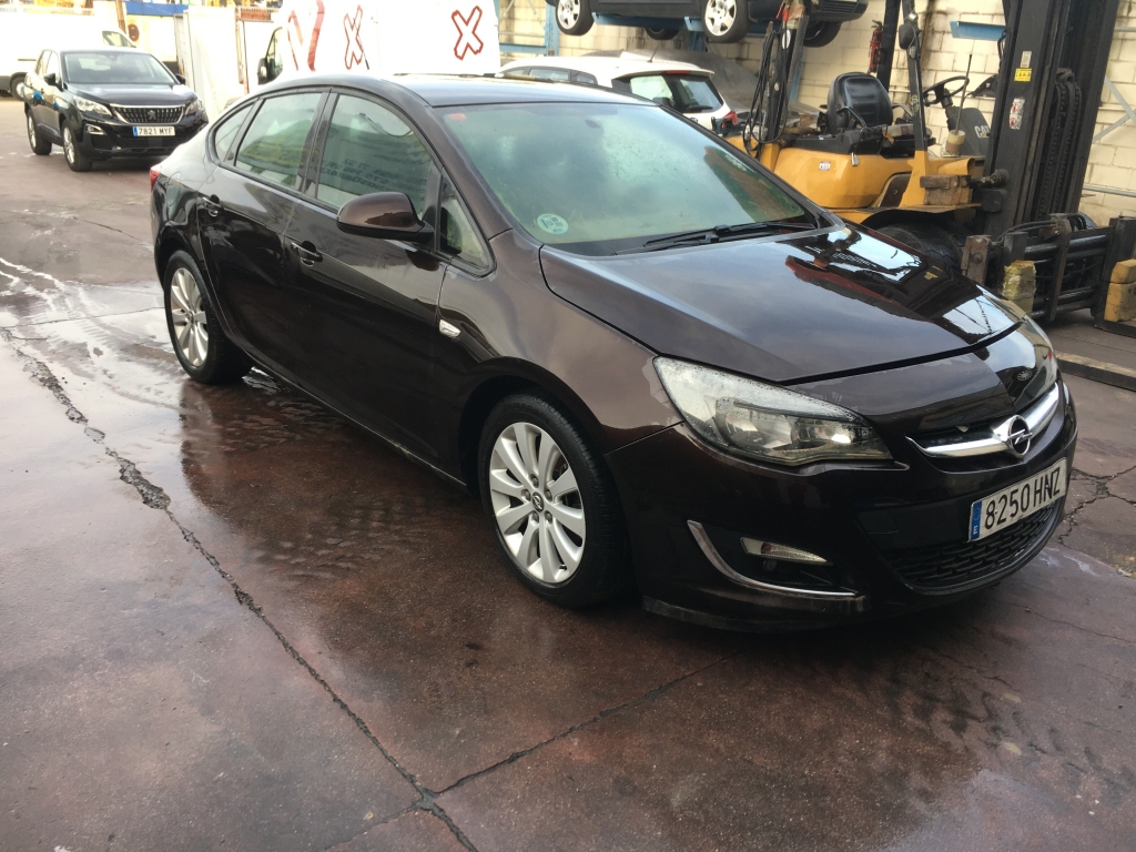 OPEL ASTRA 1.7 CDTI 110CV