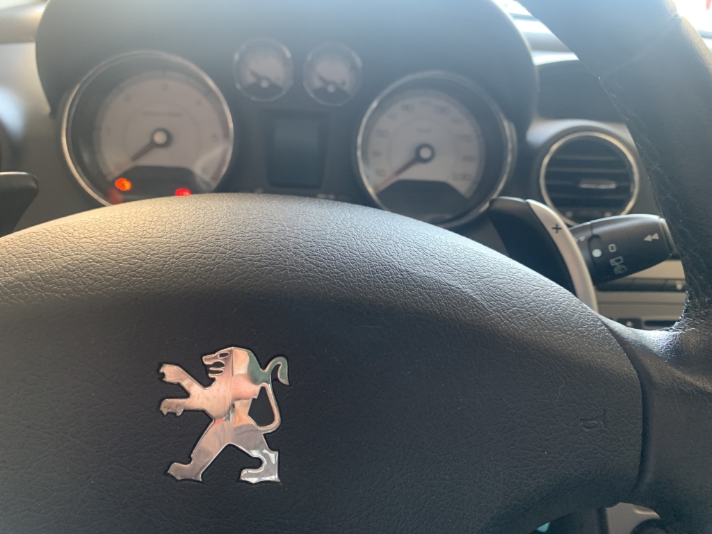 PEUGEOT 308 1.6 HDI 110CV AUT