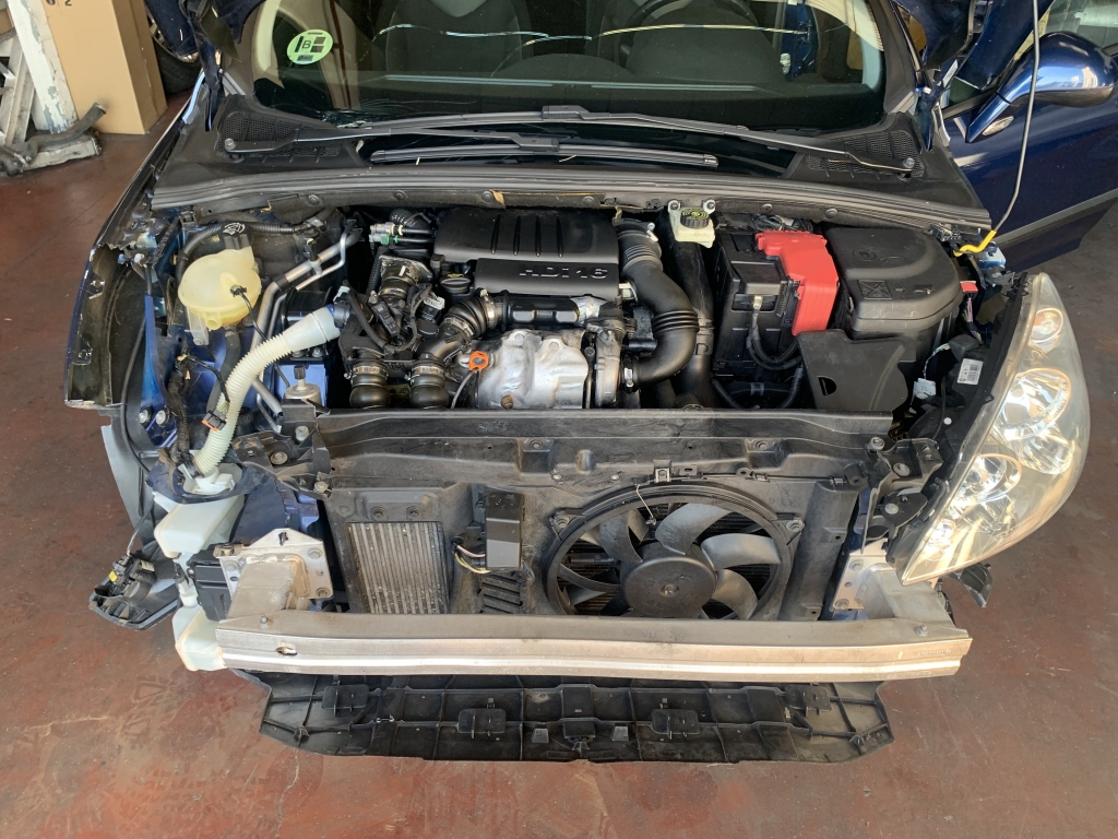 PEUGEOT 308 1.6 HDI 110CV AUT