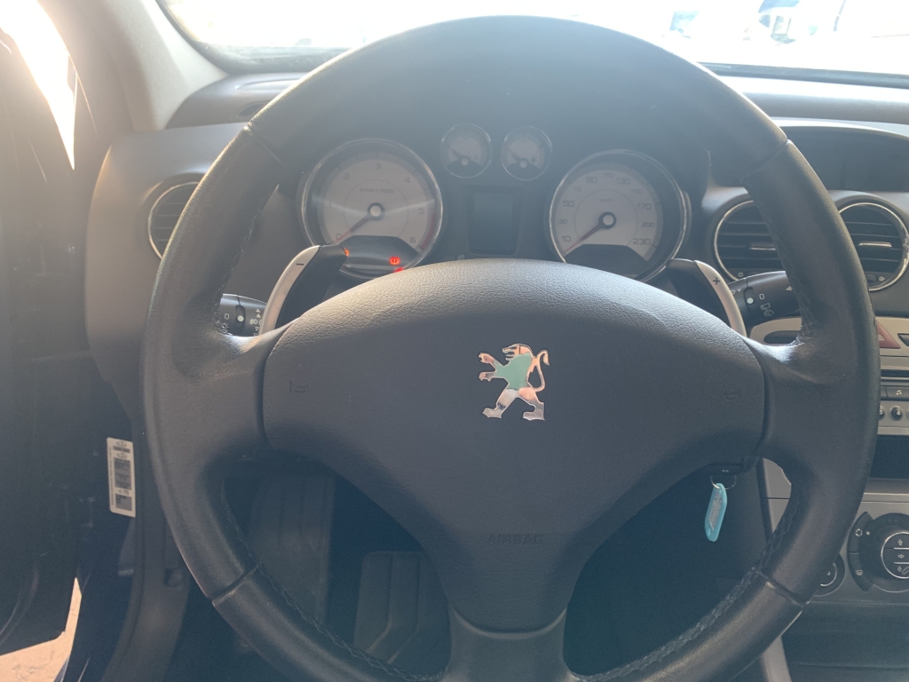 PEUGEOT 308 1.6 HDI 110CV AUT