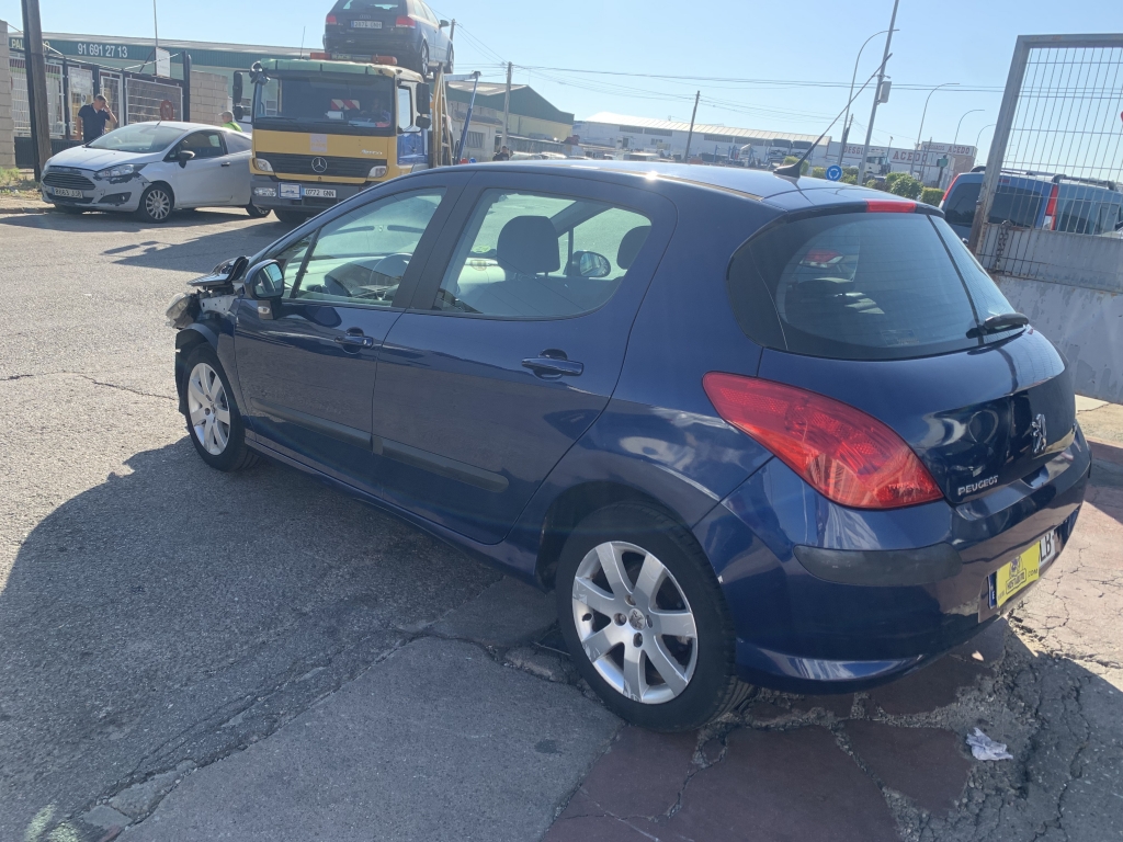 PEUGEOT 308 1.6 HDI 110CV AUT
