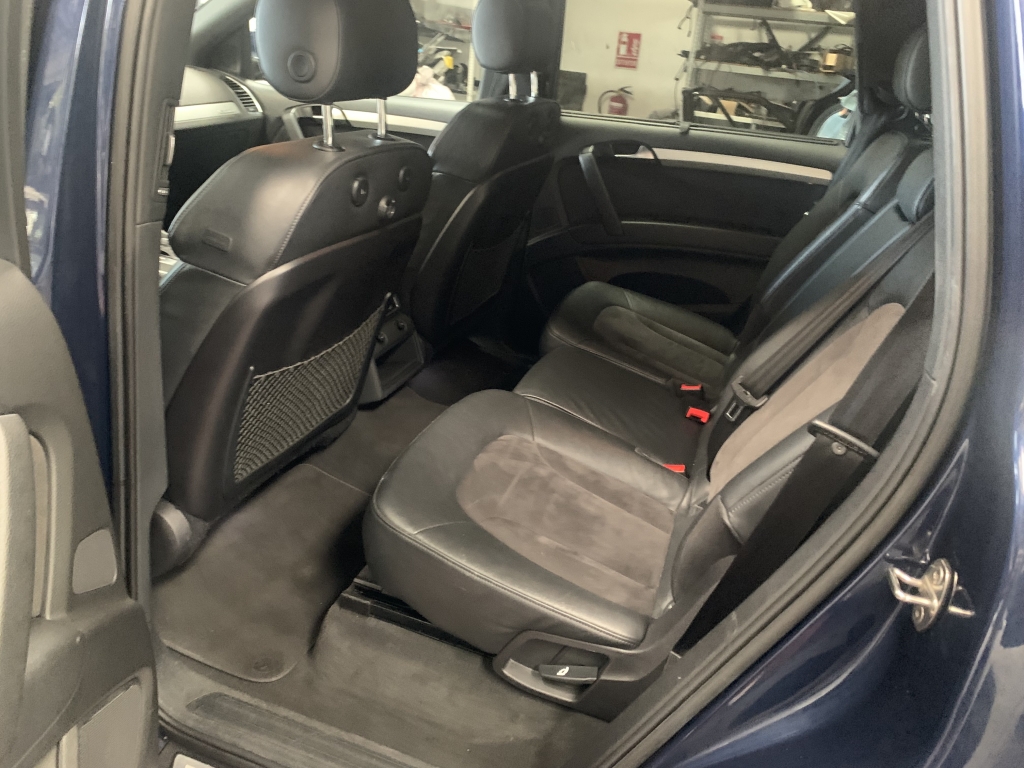 AUDI Q7 3.0 TDI 240CV AUT