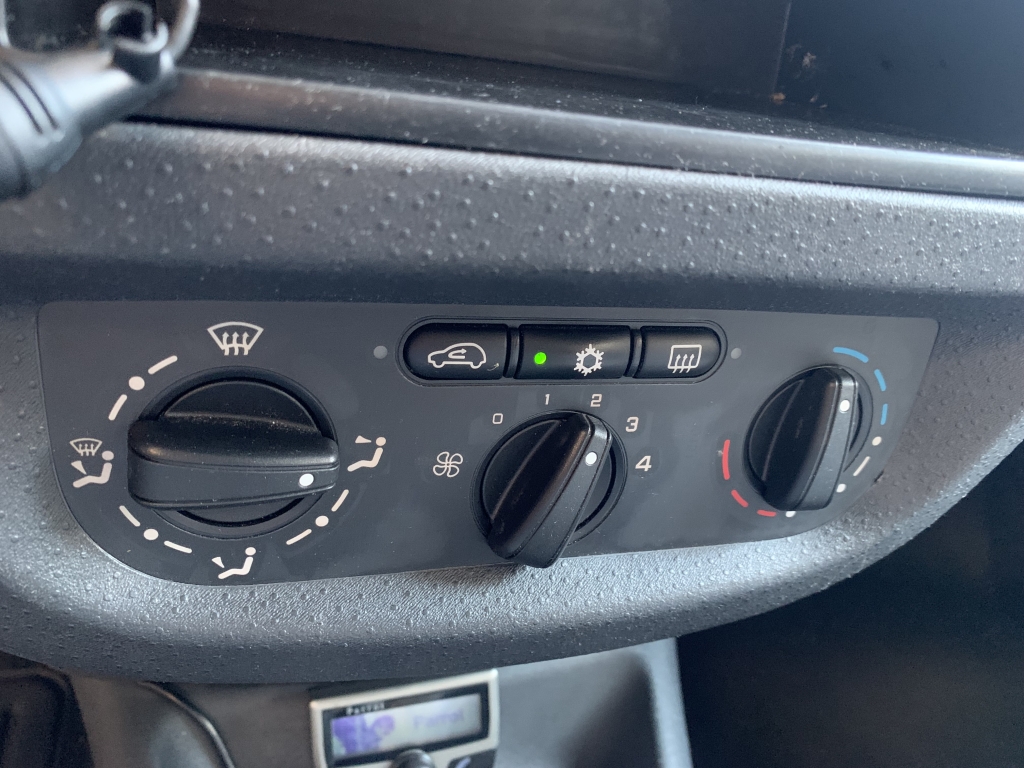 CITROEN C-3 1.4 HDI 68CV