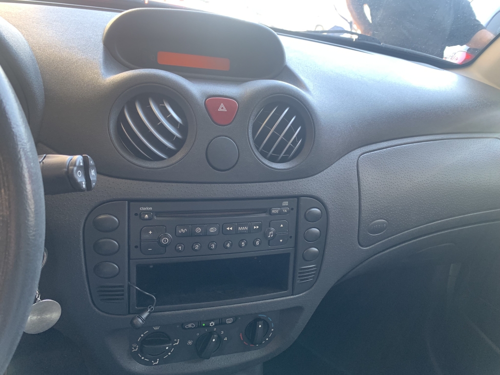 CITROEN C-3 1.4 HDI 68CV