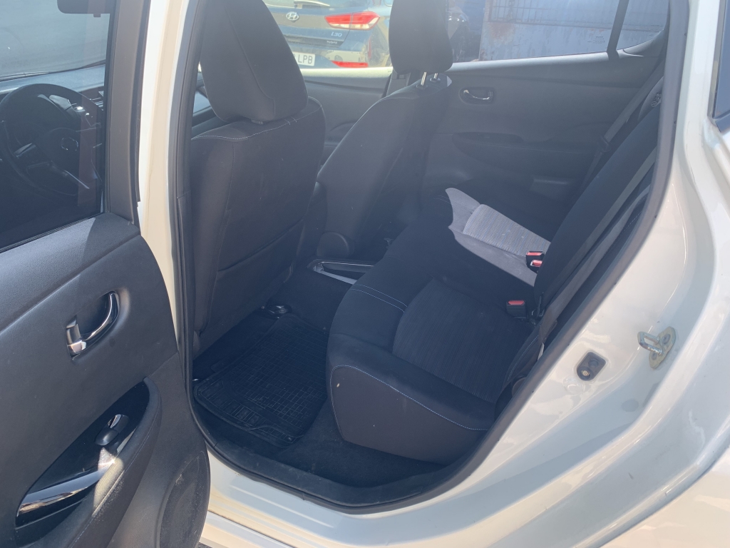 NISSAN LEAF ELECTRICO 40KWH 150CV AUT NISSAN LEAF ELECTRICO 40KWH 150CV AUT