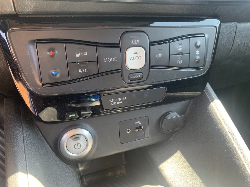 NISSAN LEAF ELECTRICO 40KWH 150CV AUT NISSAN LEAF ELECTRICO 40KWH 150CV AUT