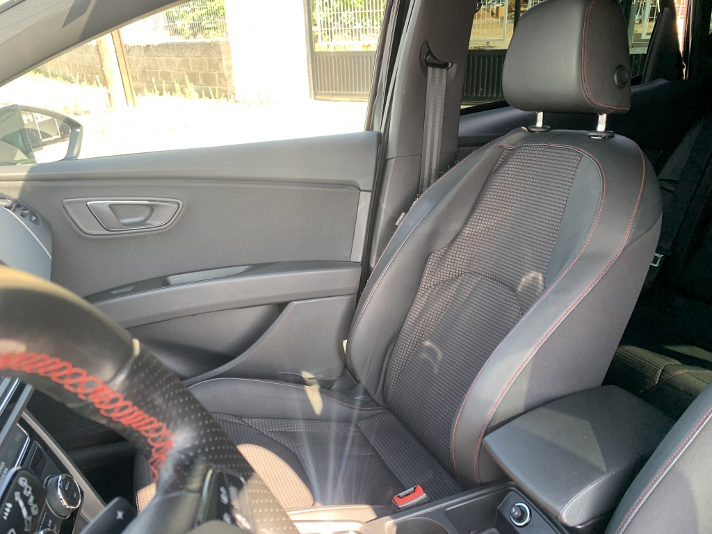 SEAT LEON FR 1.5 TFSI 150CV AUT SEAT LEON FR 1.5 TFSI 150CV AUT