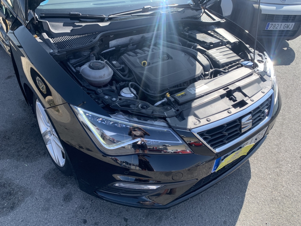 SEAT LEON FR 1.5 TFSI 150CV AUT SEAT LEON FR 1.5 TFSI 150CV AUT