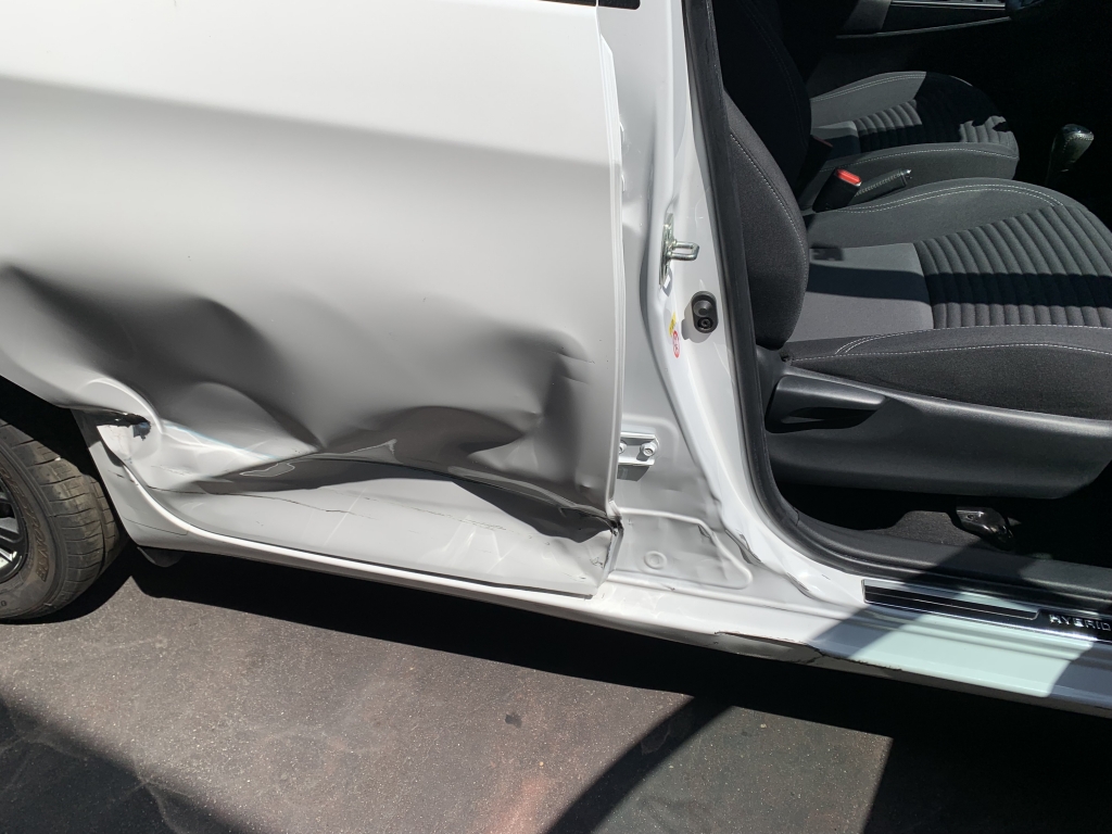 TOYOTA YARIS 1.5 HIBRIDO 75 CV