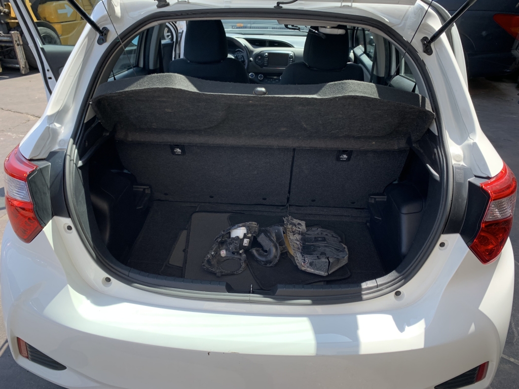 TOYOTA YARIS 1.5 HIBRIDO 75 CV