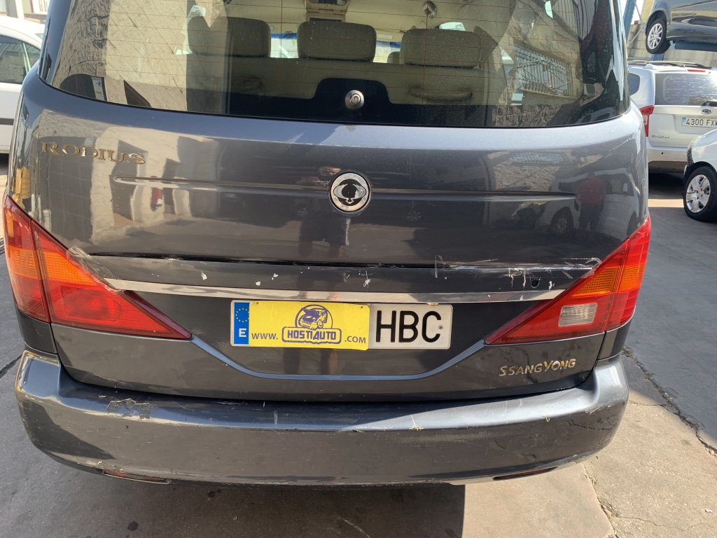SSANGYONG RODIUS 2.7 D 165 CV 7 PLAZAS