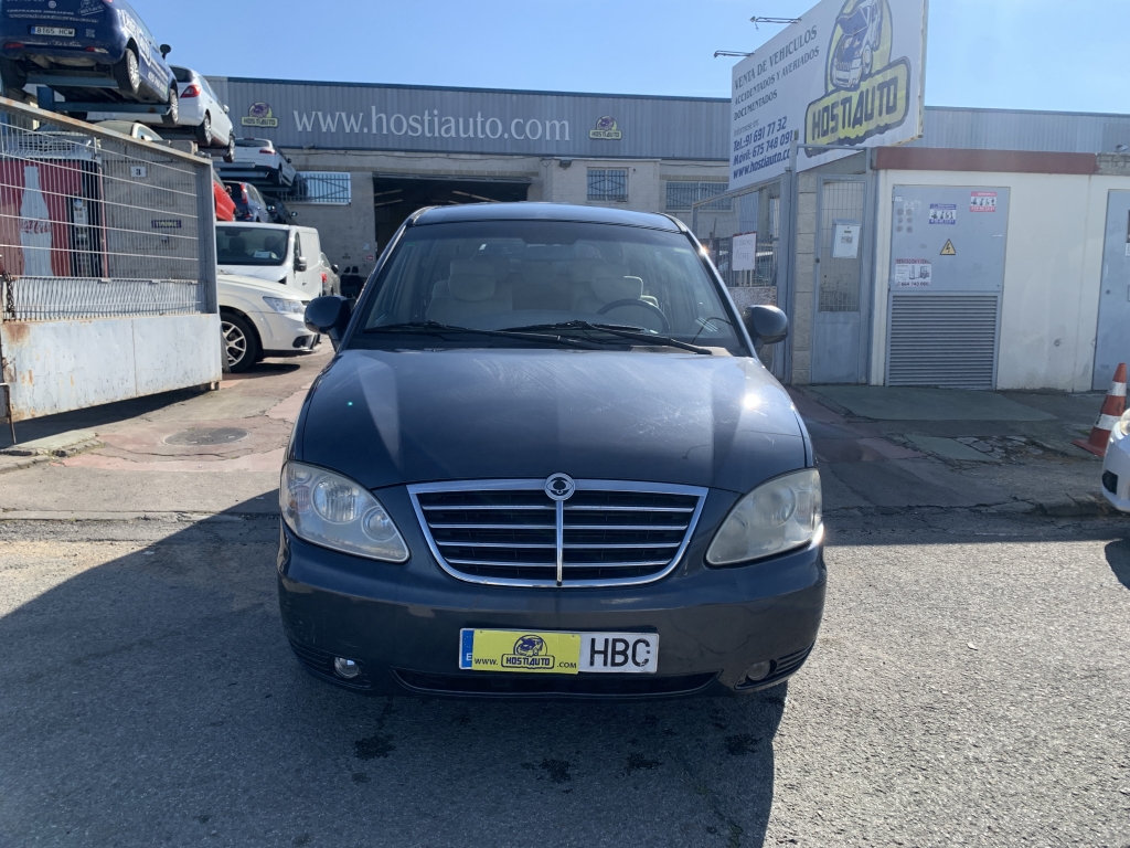 SSANGYONG RODIUS 2.7 D 165 CV 7 PLAZAS SSANGYONG RODIUS 2.7 D 165 CV 7 PLAZAS