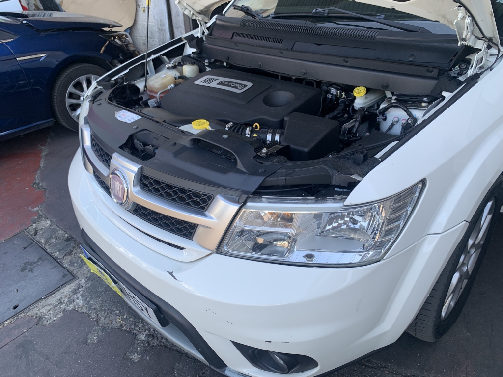 FIAT FREEMONT 2.0 D 170CV AUT FIAT FREEMONT 2.0 D 170CV AUT