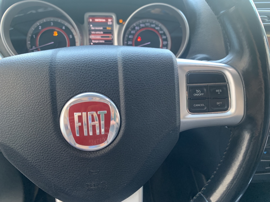 FIAT FREEMONT 2.0 D 170CV AUT FIAT FREEMONT 2.0 D 170CV AUT