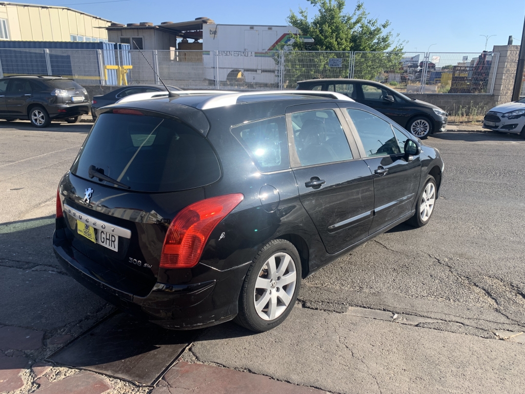 PEUGEOT 308 SW 1.6 HDI 110CV 7 PLAZAS