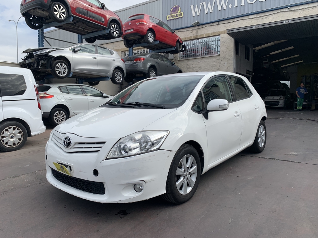 TOYOTA AURIS 1.4 D4D 90CV