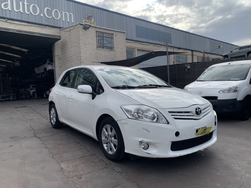 TOYOTA AURIS 1.4 D4D 90CV