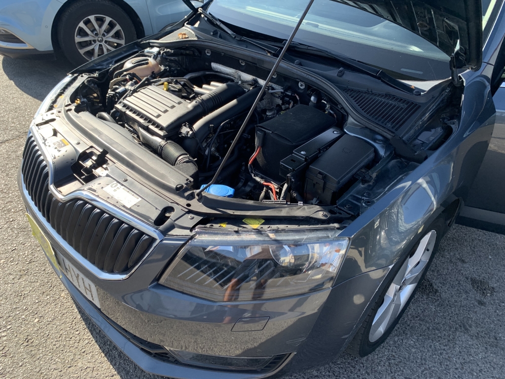 SKODA OCTAVIA GNL 1.4 110CV