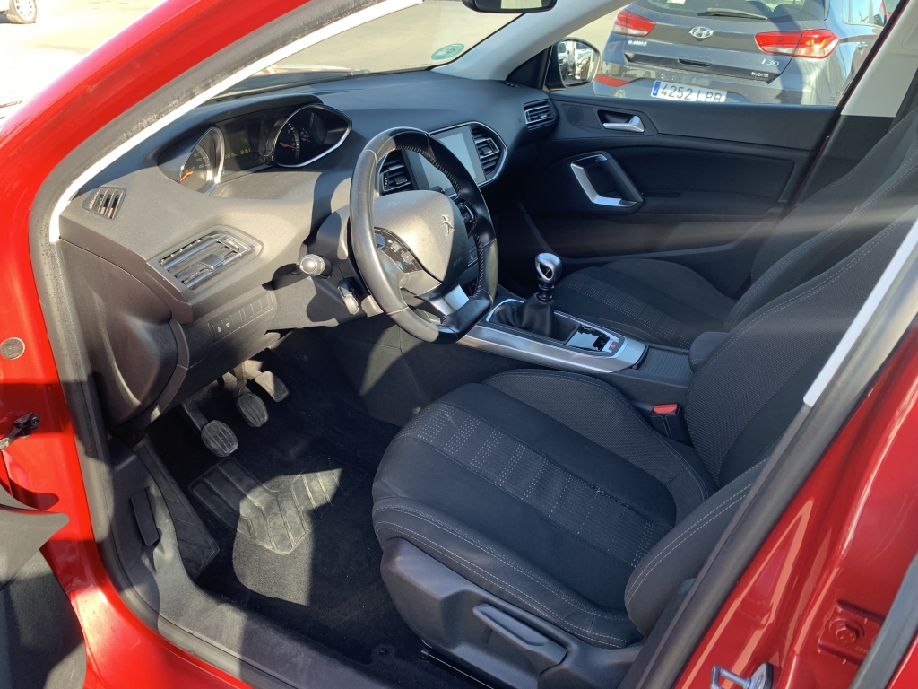 PEUGEOT 308 ALLURE 1.2 INY 130CV