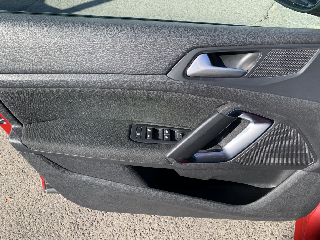 PEUGEOT 308 ALLURE 1.2 INY 130CV