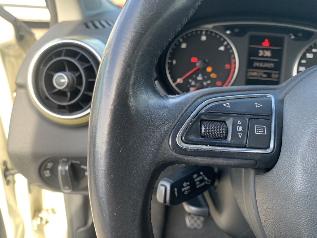 AUDI A1 1.6 TDI 105CV