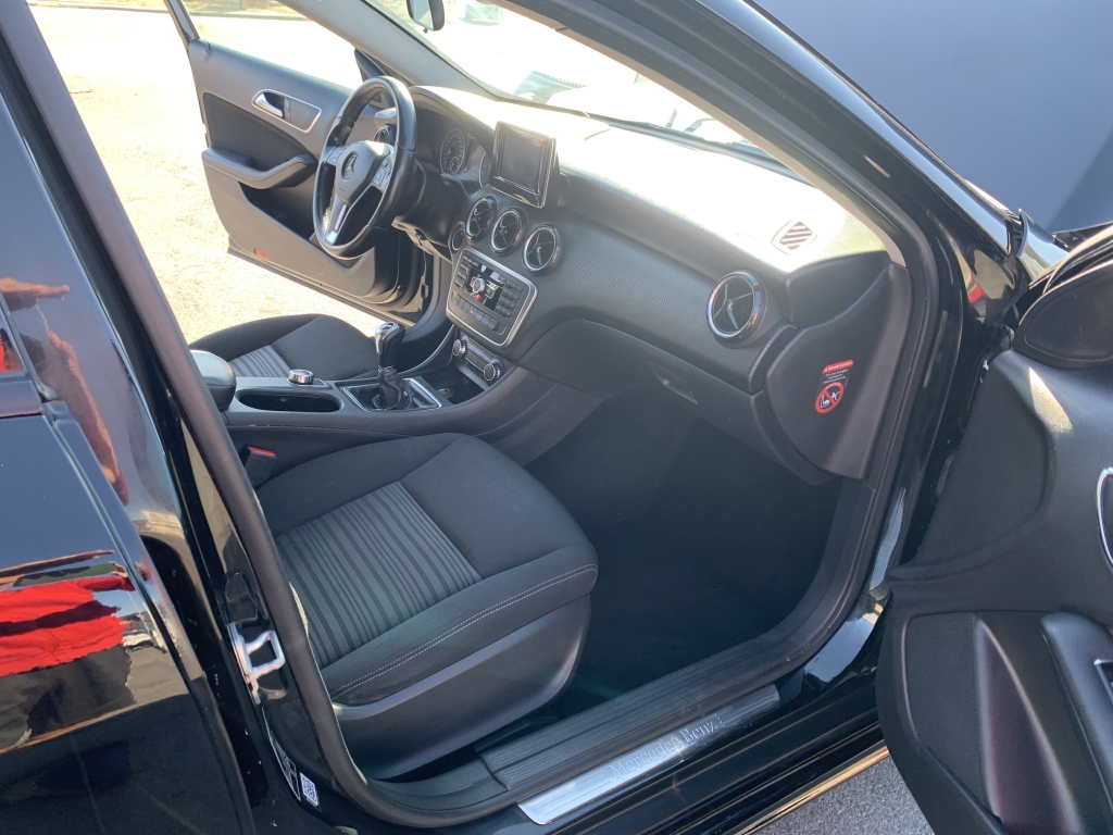 MERCEDES BENZ A-180 1.5 CDI 110CV MERCEDES BENZ A-180 1.5 CDI 110CV