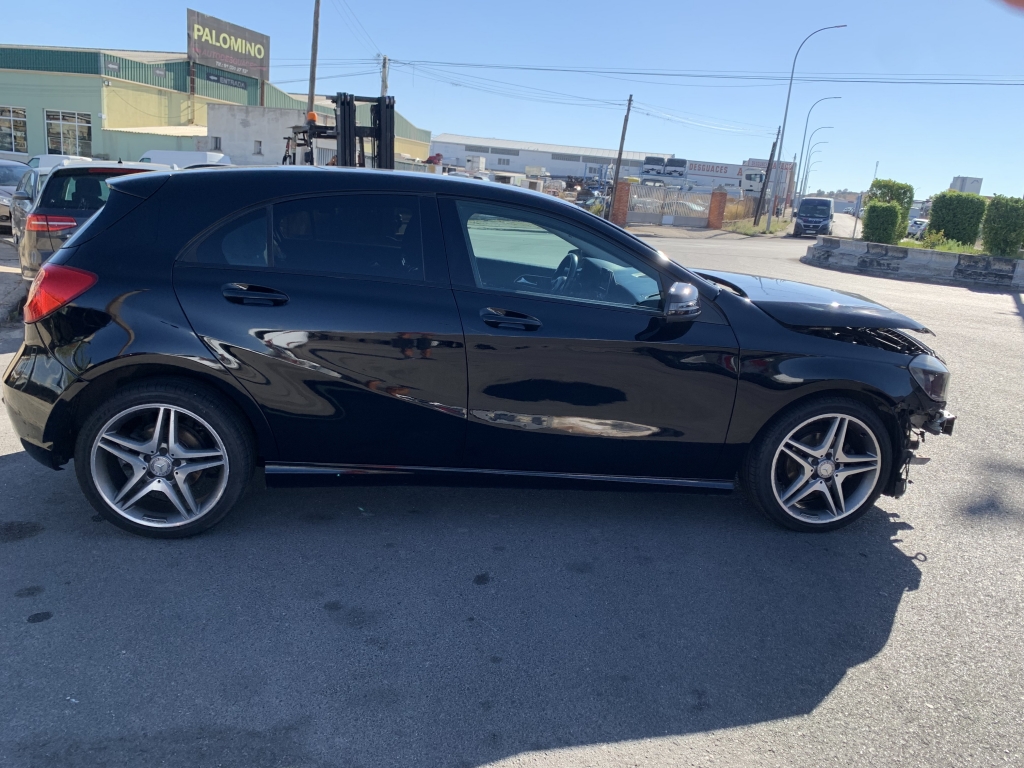 MERCEDES BENZ A-180 1.5 CDI 110CV MERCEDES BENZ A-180 1.5 CDI 110CV