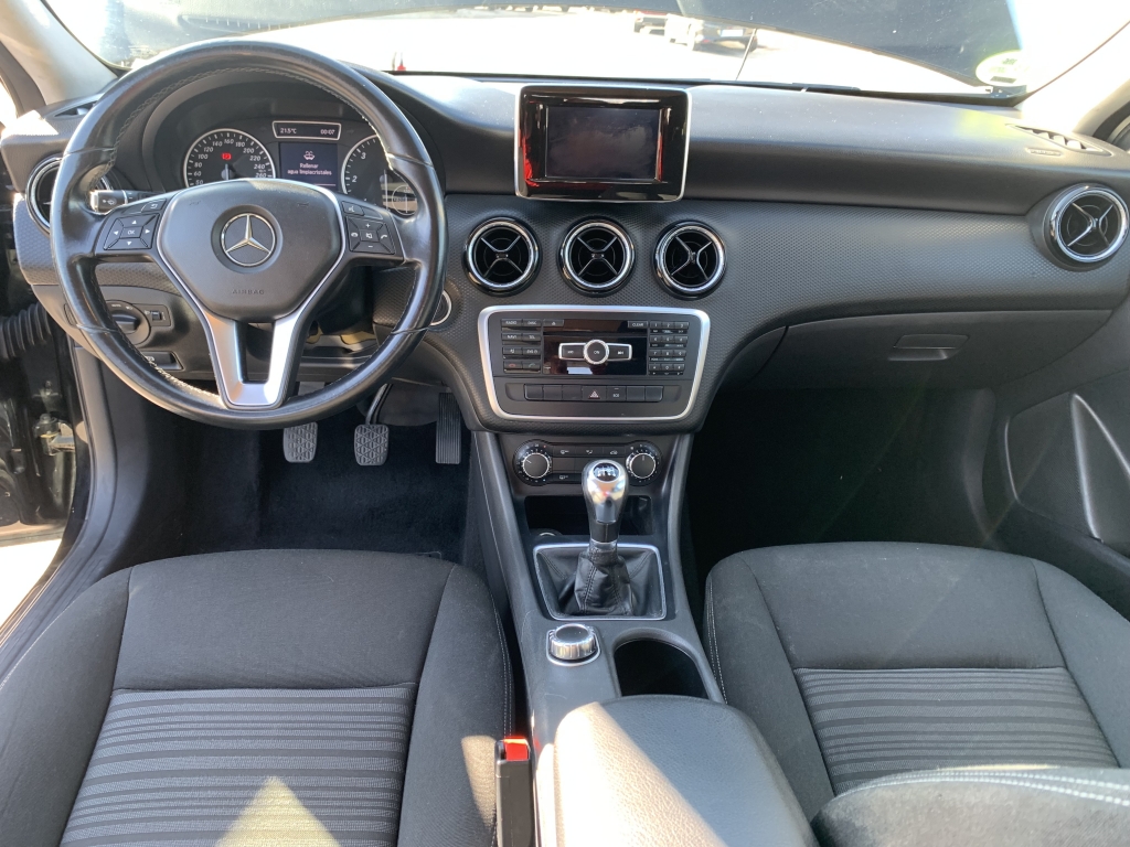 MERCEDES BENZ A-180 1.5 CDI 110CV MERCEDES BENZ A-180 1.5 CDI 110CV