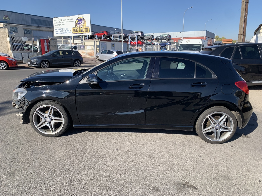 MERCEDES BENZ A-180 1.5 CDI 110CV MERCEDES BENZ A-180 1.5 CDI 110CV
