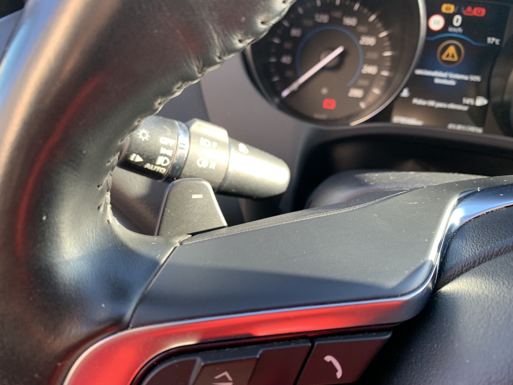 JAGUAR F-PACE 2.0 D 180CV AUT JAGUAR F-PACE 2.0 D 180CV AUT