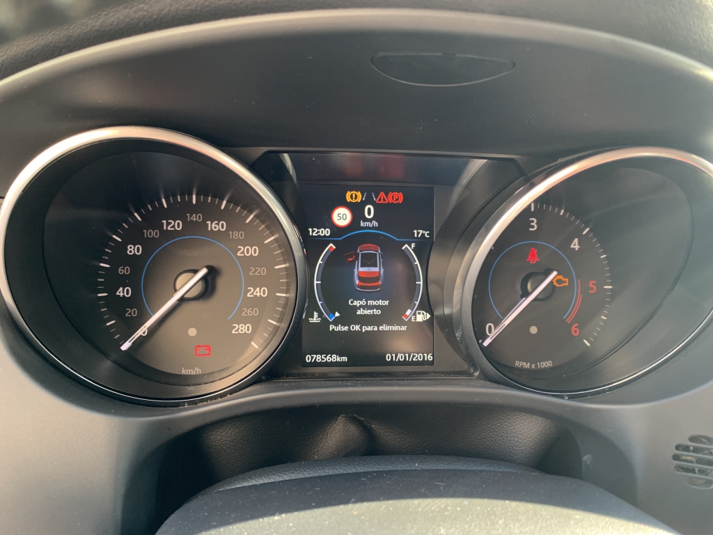 JAGUAR F-PACE 2.0 D 180CV AUT JAGUAR F-PACE 2.0 D 180CV AUT