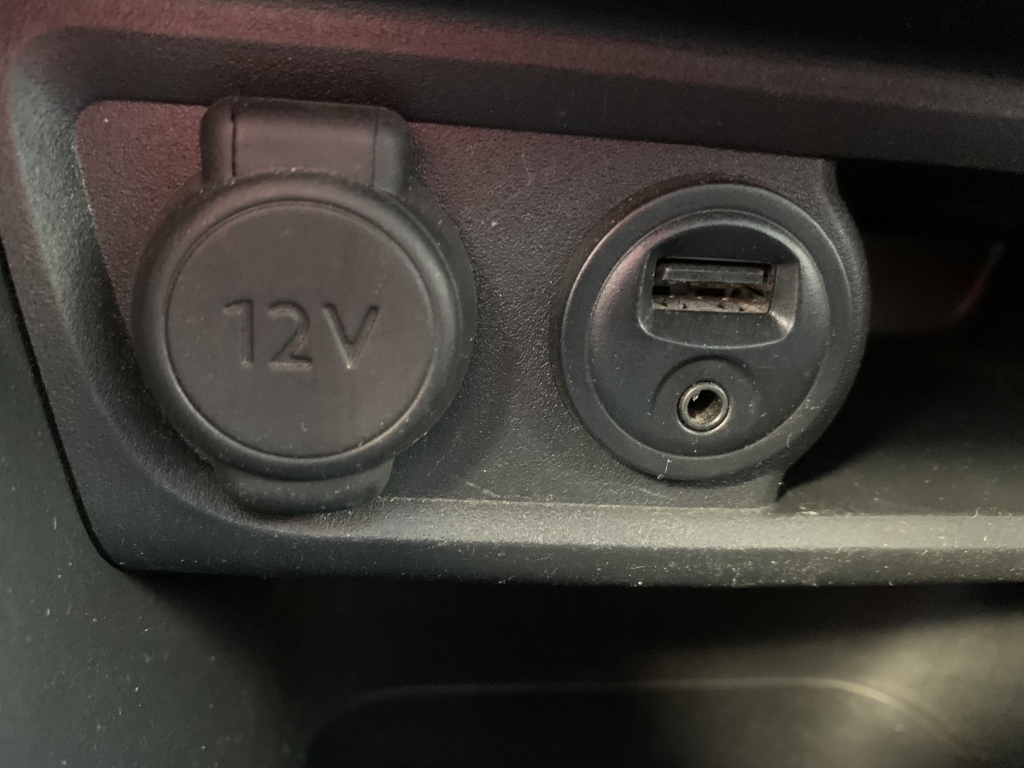 PEUGEOT 20058 CROSSWAY 1.6 HDI 120CV PEUGEOT 20058 CROSSWAY 1.6 HDI 120CV