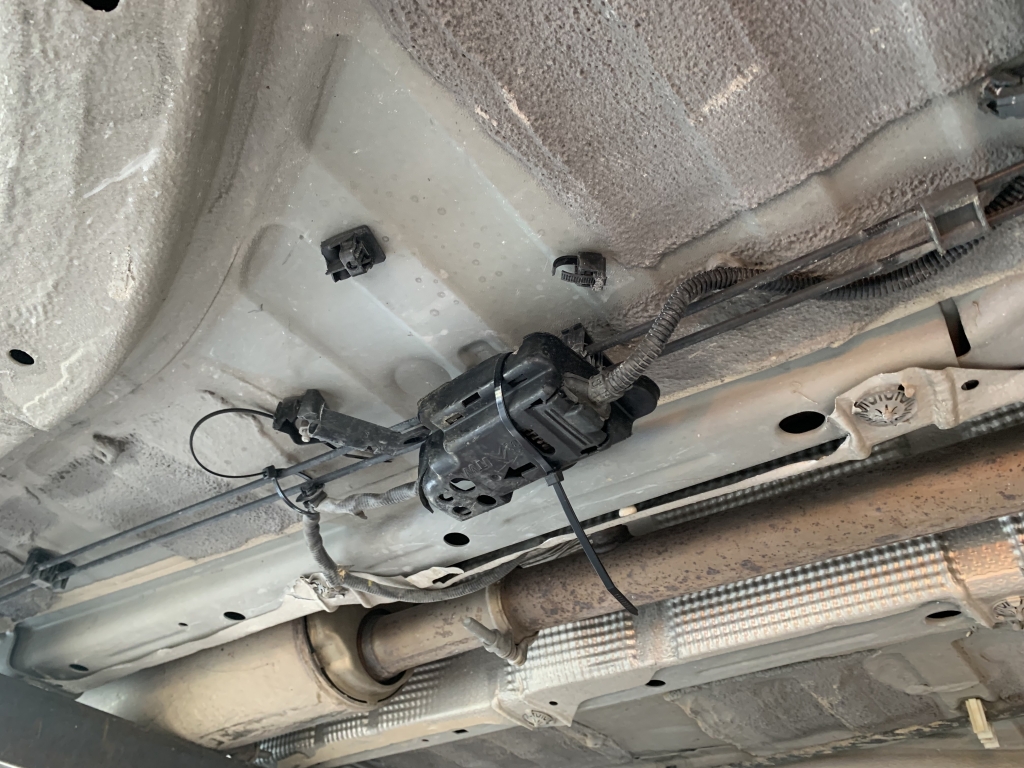 PEUGEOT 20058 CROSSWAY 1.6 HDI 120CV PEUGEOT 20058 CROSSWAY 1.6 HDI 120CV