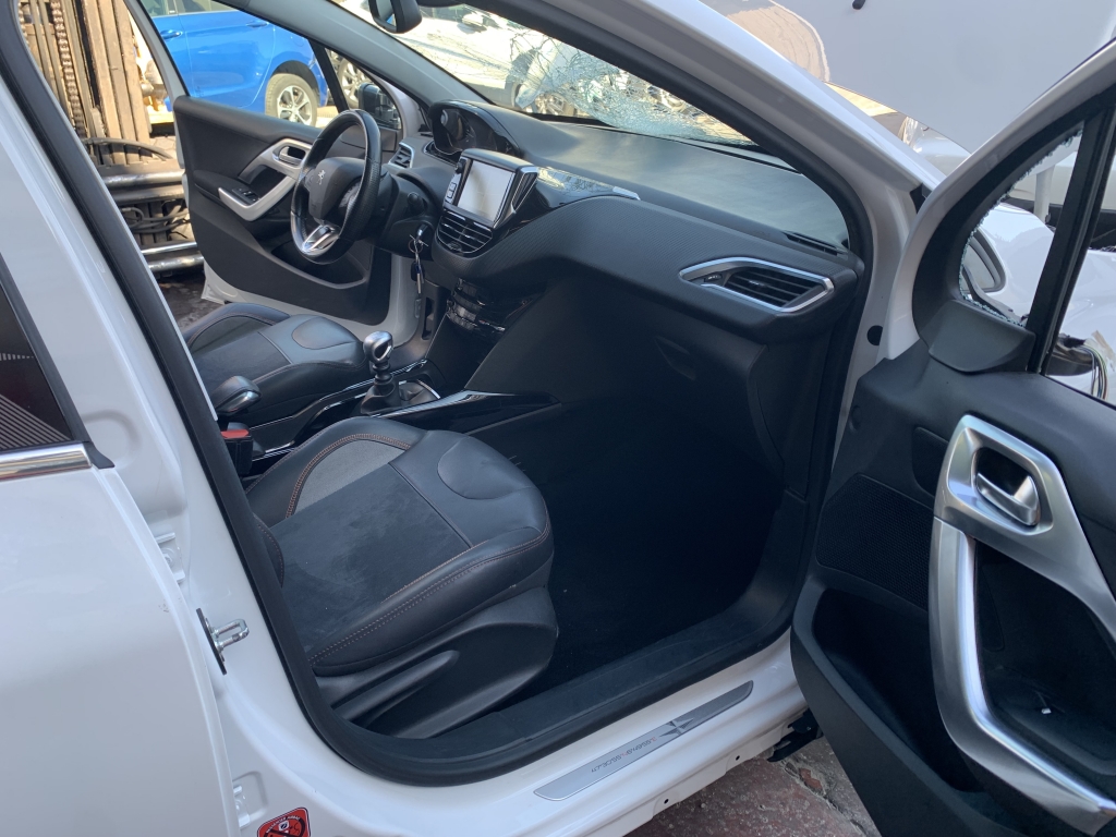 PEUGEOT 20058 CROSSWAY 1.6 HDI 120CV PEUGEOT 20058 CROSSWAY 1.6 HDI 120CV