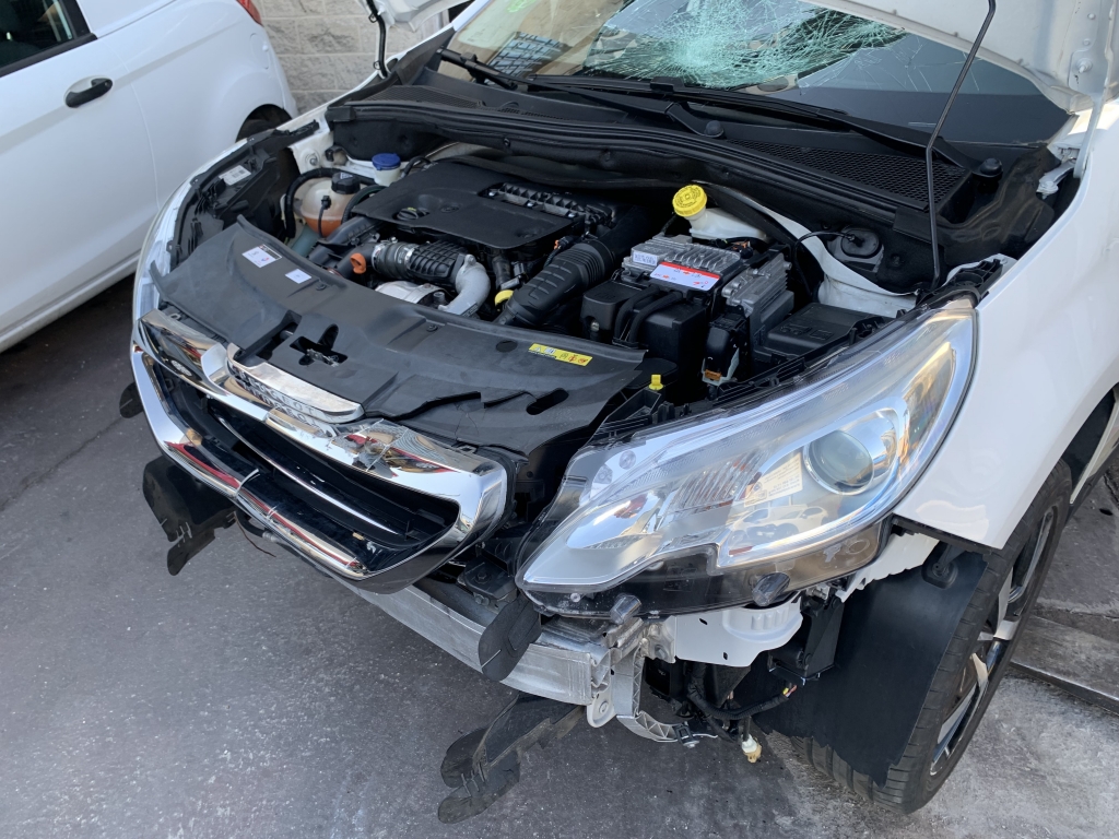 PEUGEOT 20058 CROSSWAY 1.6 HDI 120CV PEUGEOT 20058 CROSSWAY 1.6 HDI 120CV