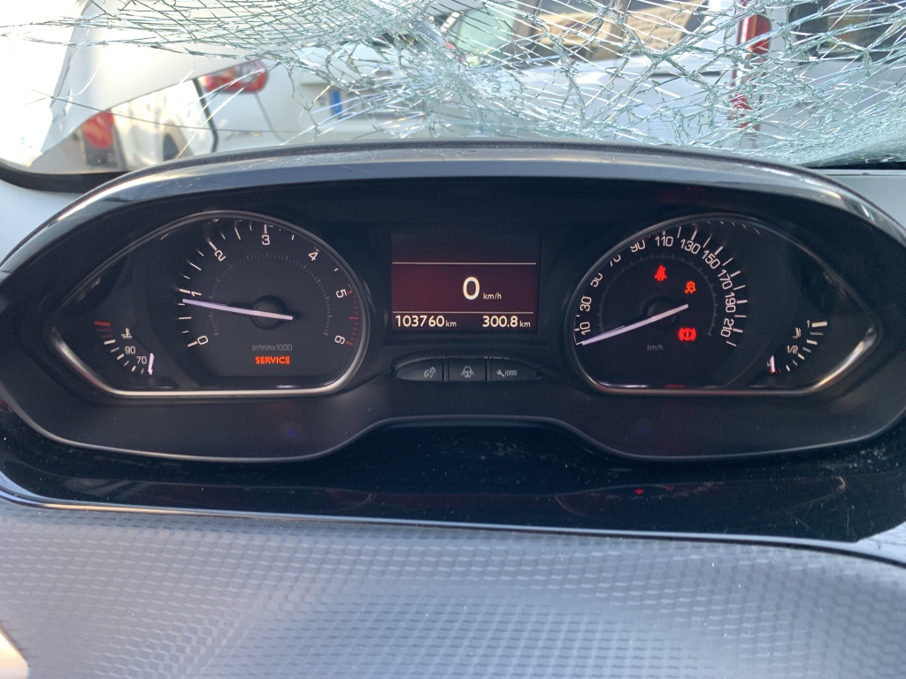 PEUGEOT 20058 CROSSWAY 1.6 HDI 120CV PEUGEOT 20058 CROSSWAY 1.6 HDI 120CV