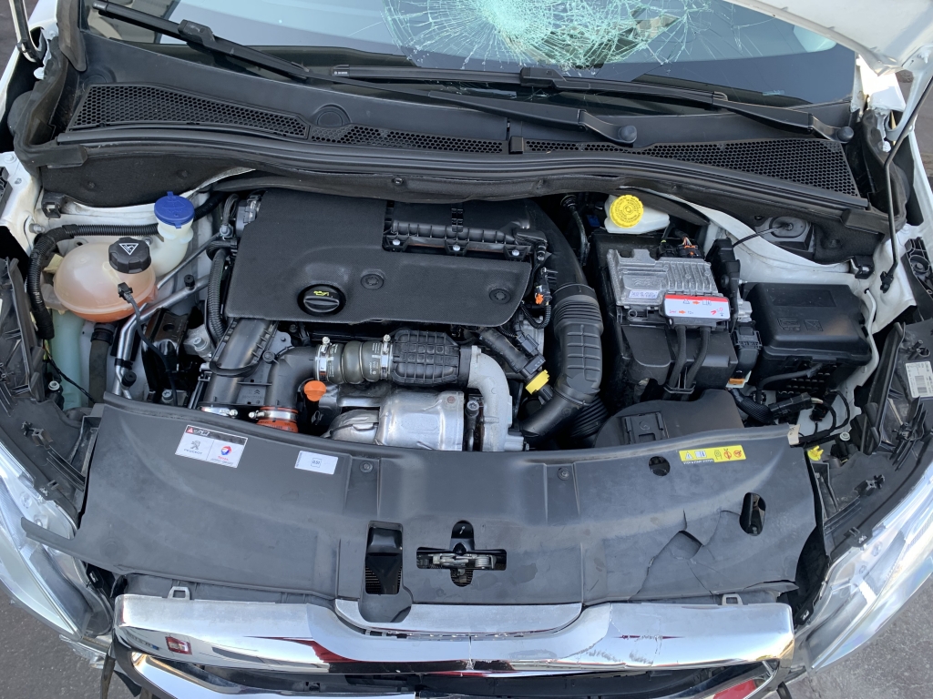 PEUGEOT 20058 CROSSWAY 1.6 HDI 120CV PEUGEOT 20058 CROSSWAY 1.6 HDI 120CV