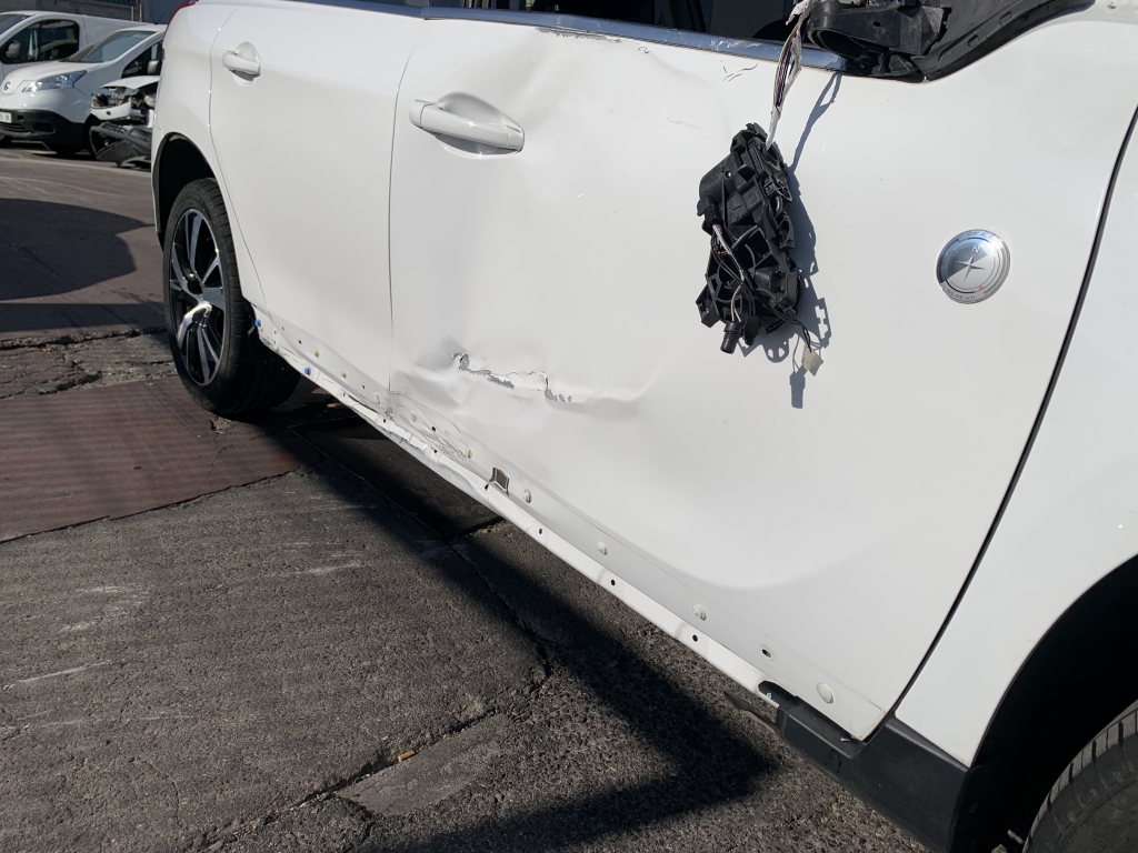 PEUGEOT 20058 CROSSWAY 1.6 HDI 120CV PEUGEOT 20058 CROSSWAY 1.6 HDI 120CV